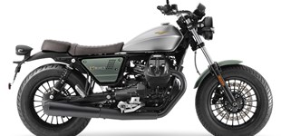 Moto Guzzi V9 Bobber Centenario 2022 vs Ducati Scrambler Nightshift 2022