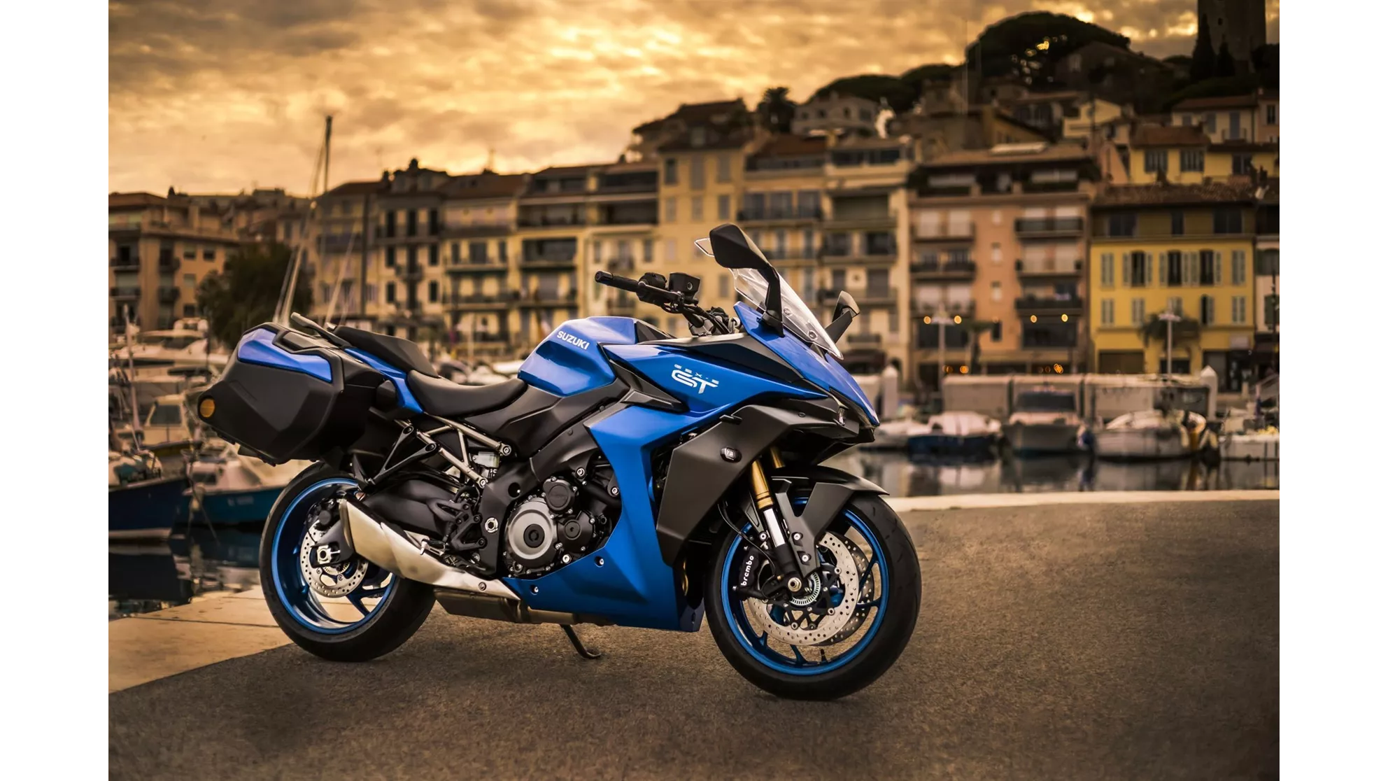 Suzuki GSX-S1000GT - Image 8 Suzuki GSX-S1000GT - Image 8