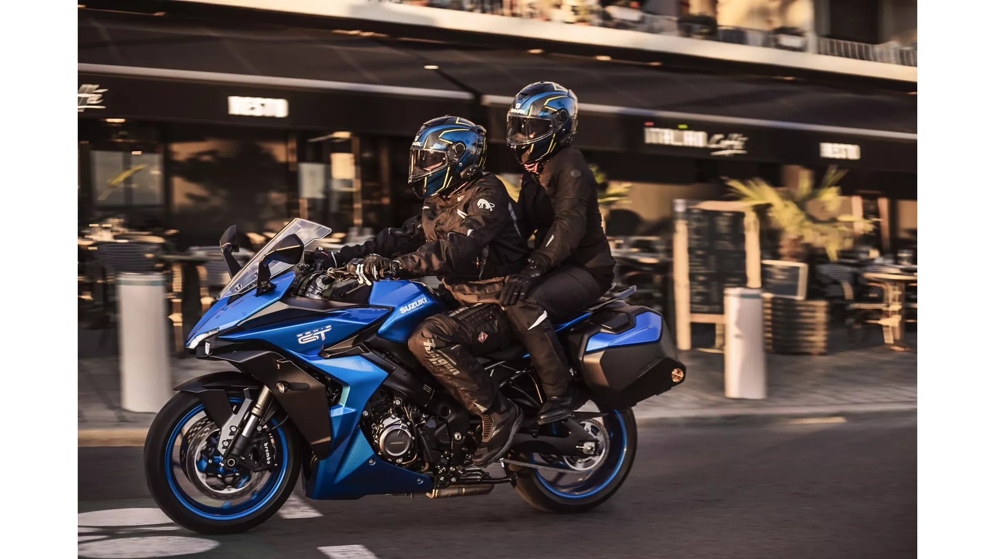 Suzuki GSX-S1000GT - Image 12 Suzuki GSX-S1000GT - Image 12