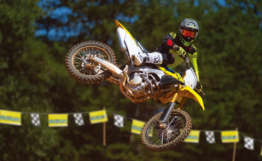 Suzuki RM-Z250 Bild 2: Suzuki RM-Z250