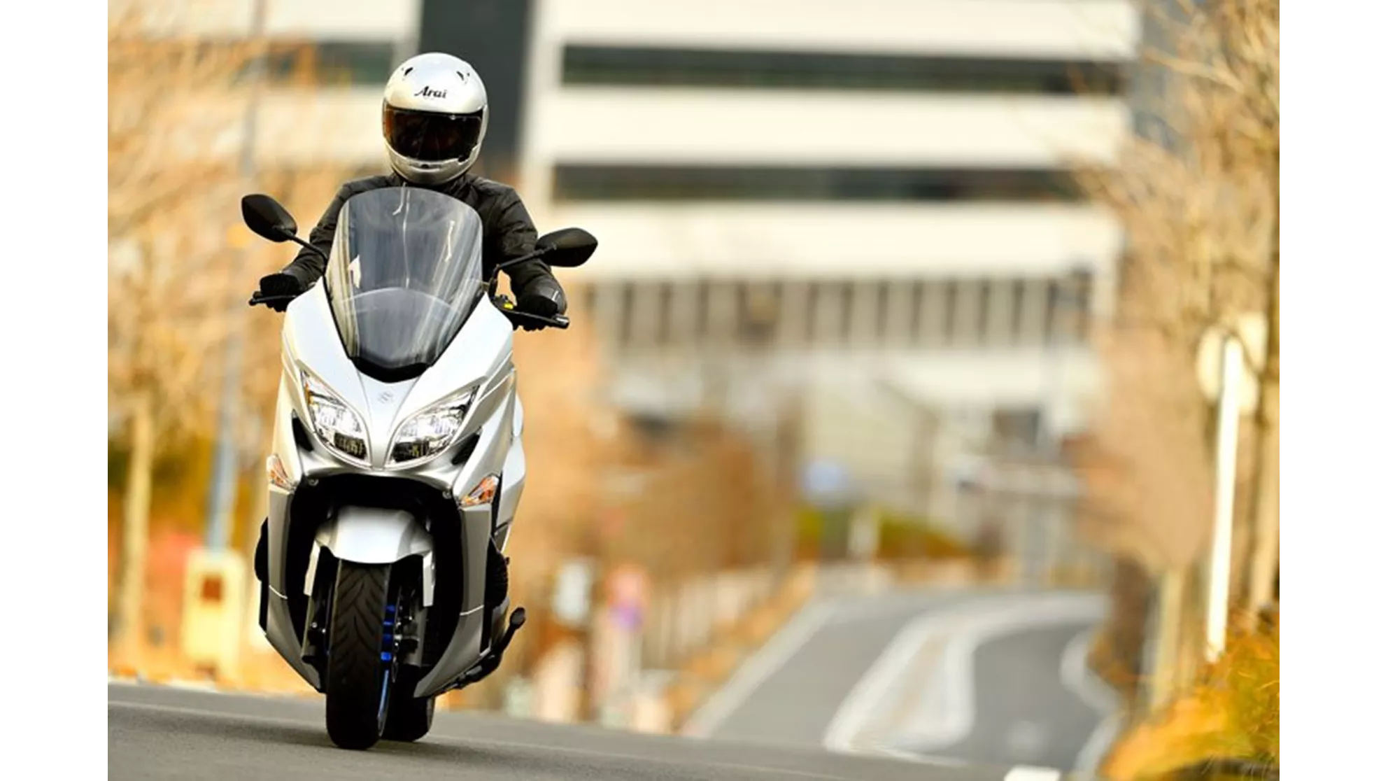 Suzuki Burgman 400 - Image 1 Suzuki Burgman 400 - Image 1