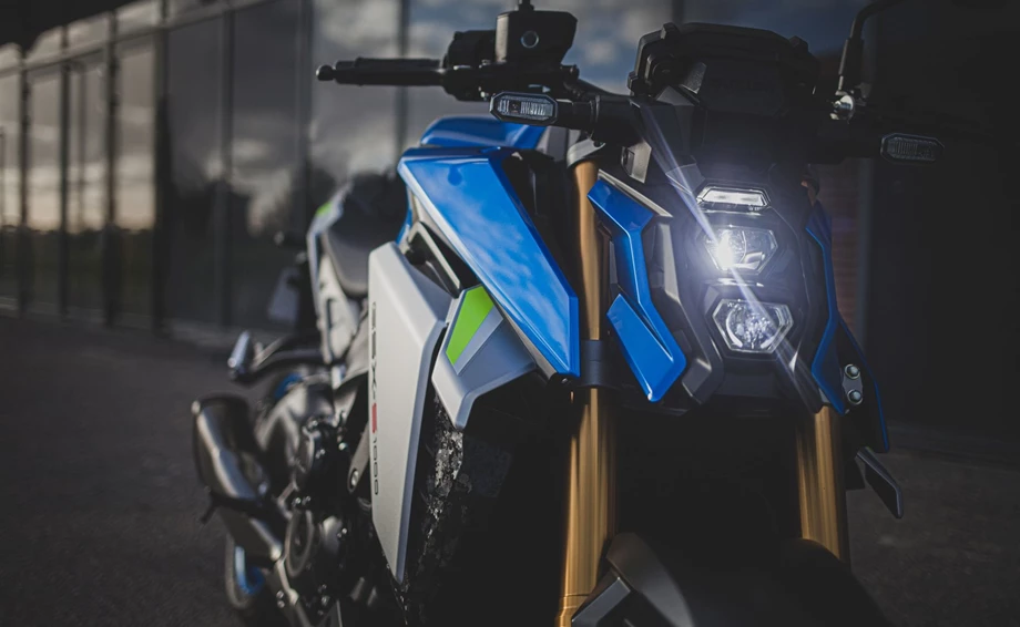 Suzuki GSX-S1000 Bild 8: Suzuki GSX-S1000
