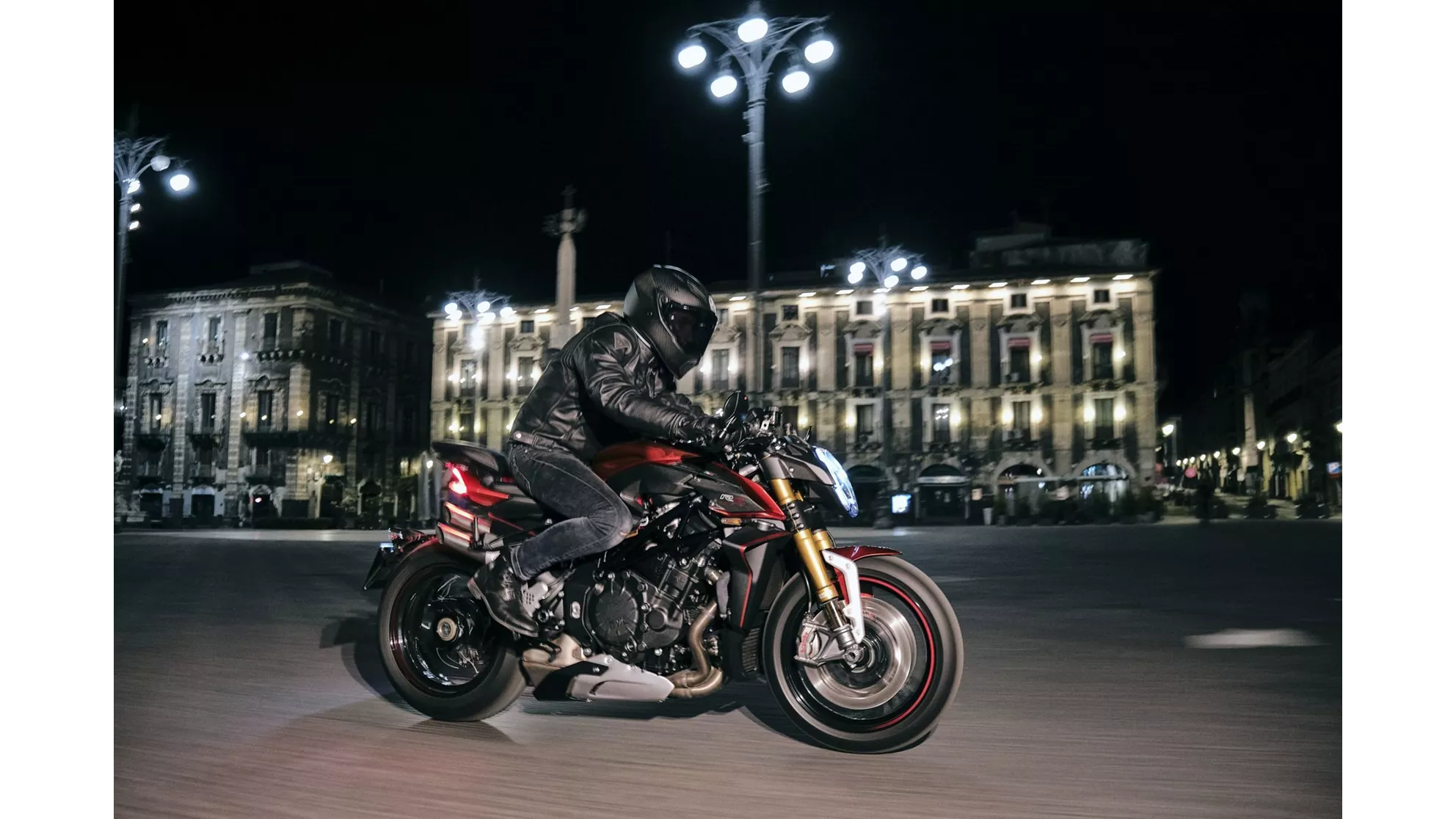 MV Agusta Brutale 1000 RR - Image 21 MV Agusta Brutale 1000 RR - Image 21