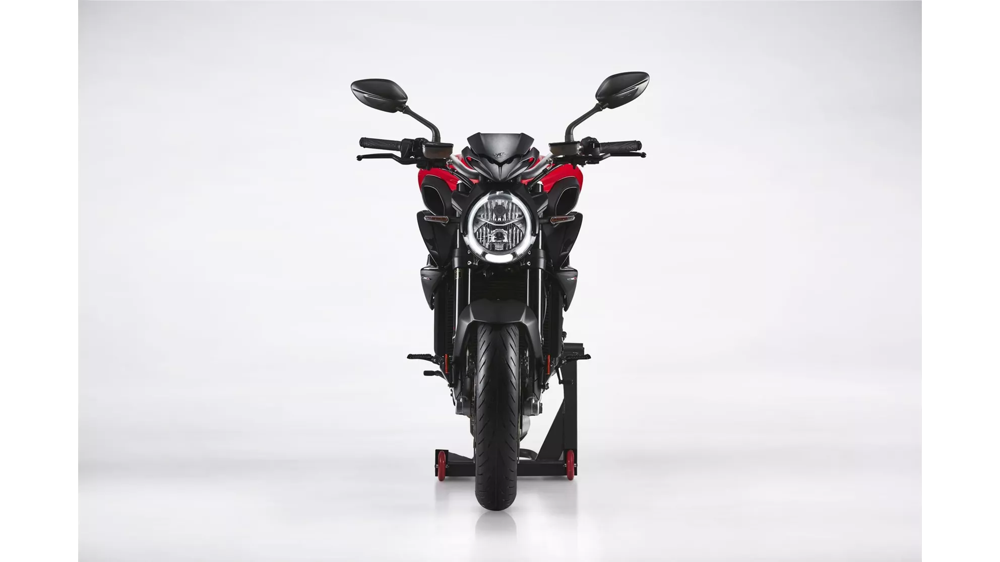 MV Agusta Brutale 800 Rosso - Image 3 MV Agusta Brutale 800 Rosso - Image 3