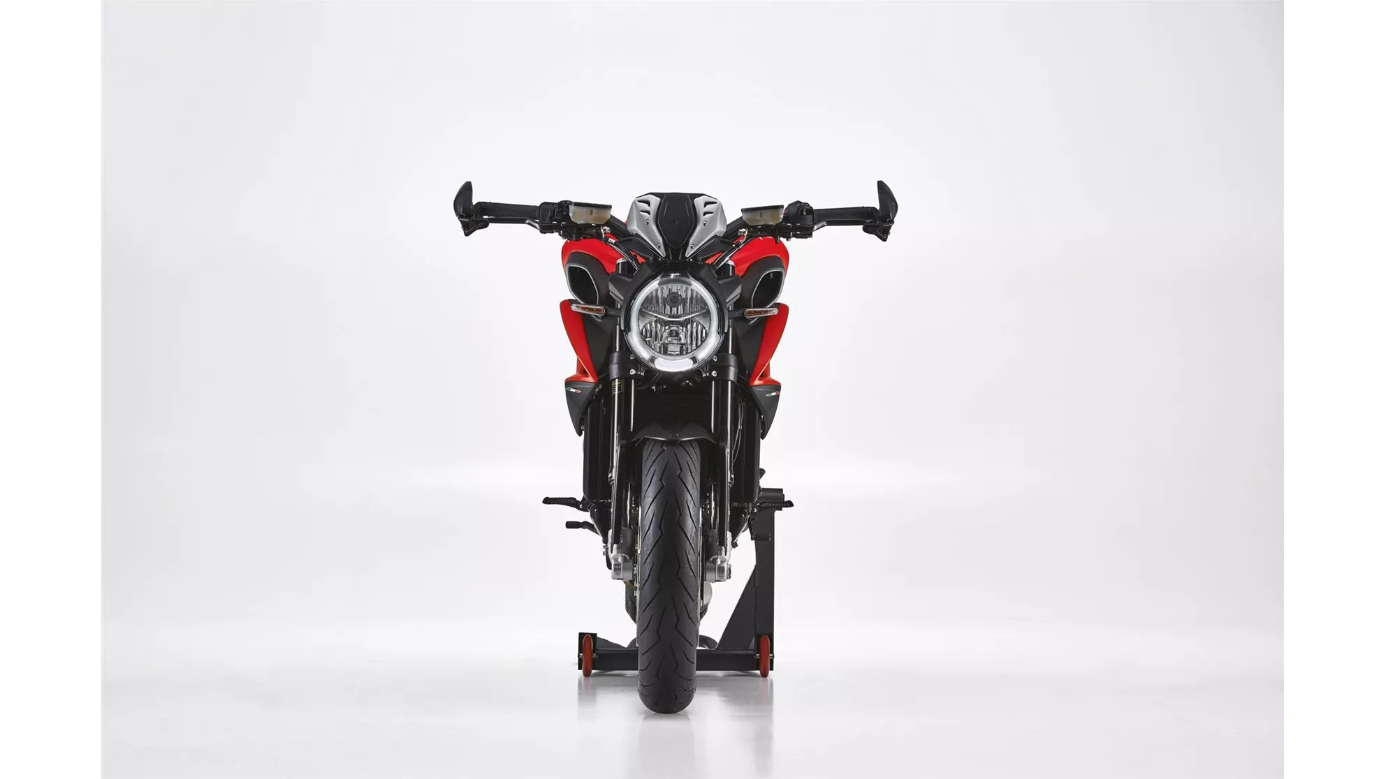 MV Agusta Dragster 800 Rosso - Image 1 MV Agusta Dragster 800 Rosso - Image 1