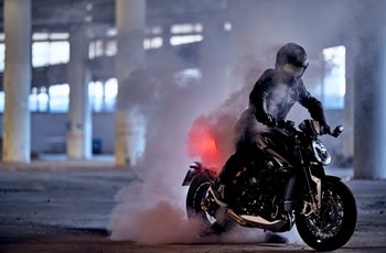 MV Agusta Dragster 800 RR SCS 2022 - Bild 5