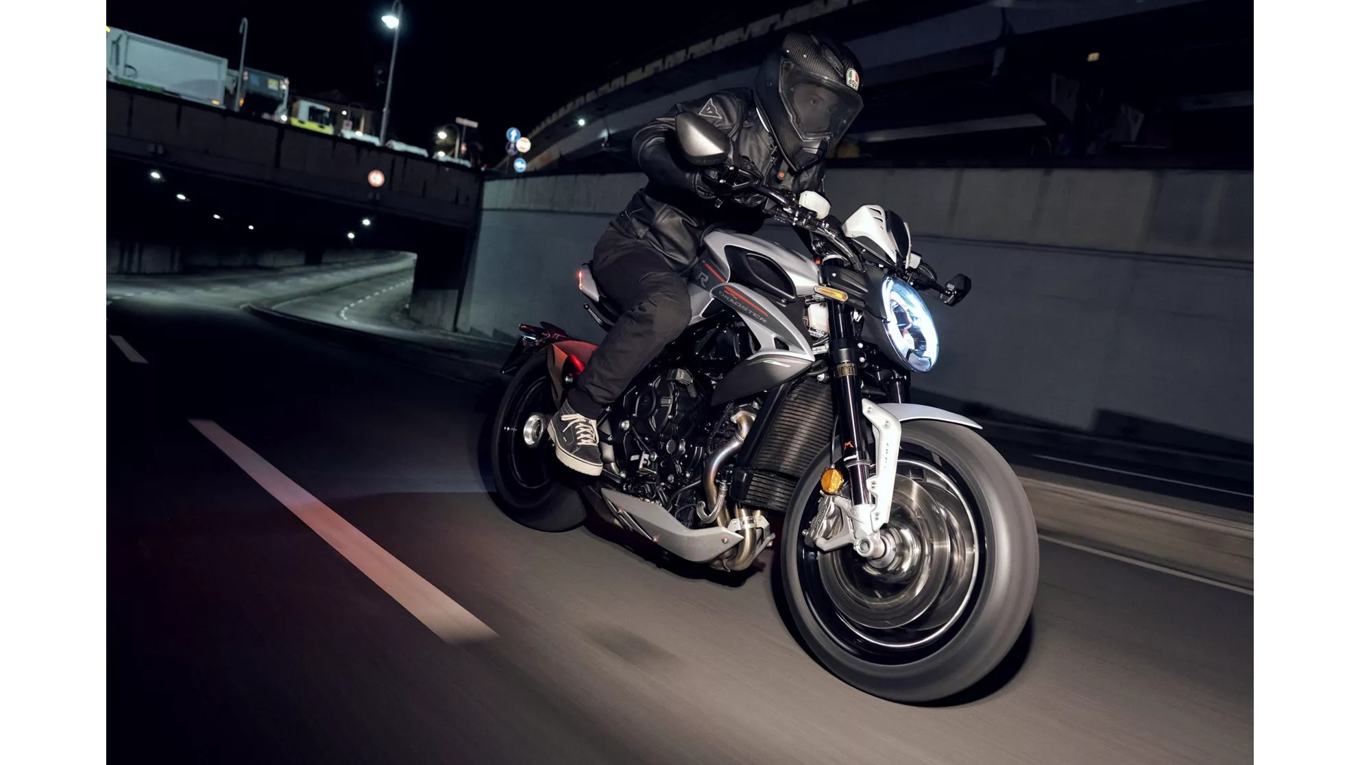 MV Agusta Dragster 800 RR SCS - Image 5 MV Agusta Dragster 800 RR SCS - Image 5