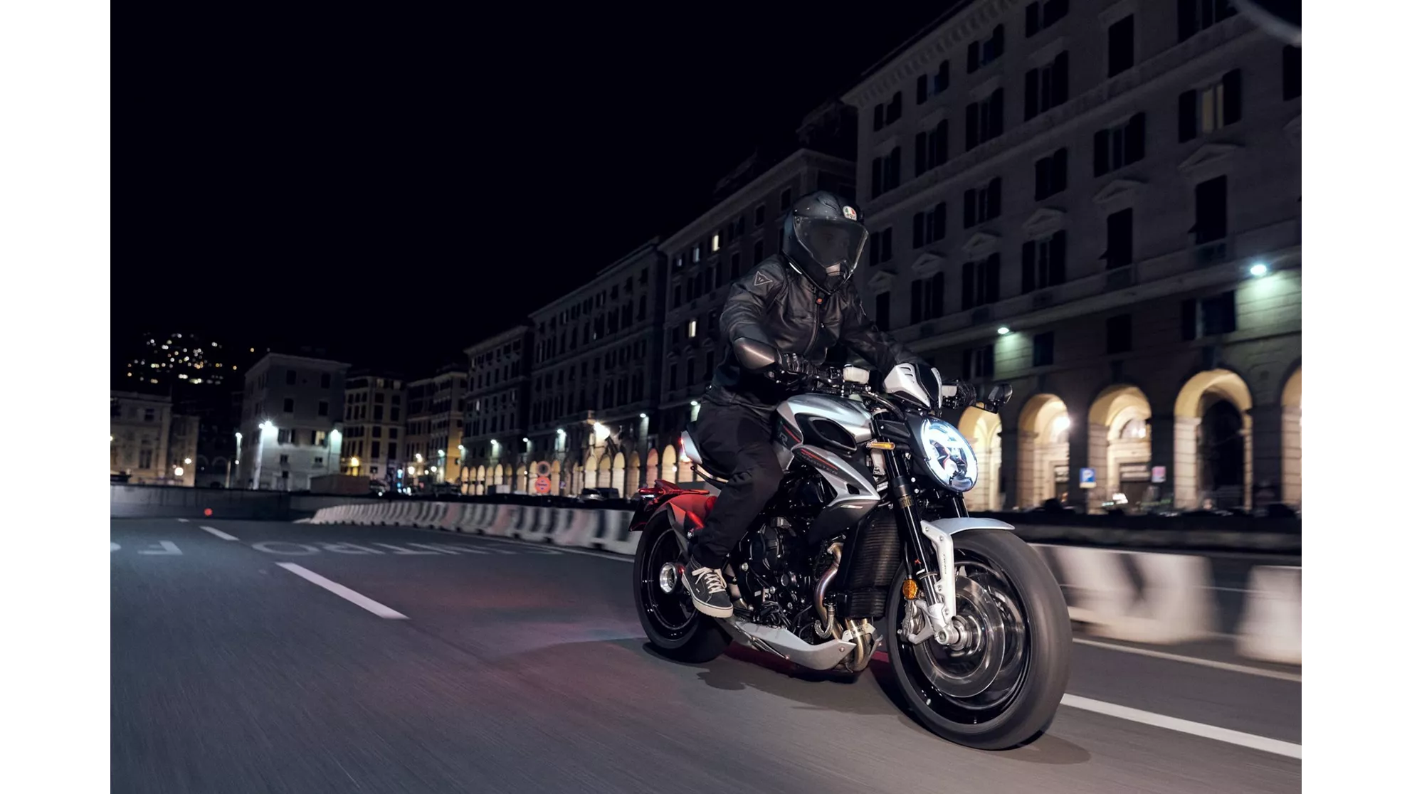 MV Agusta Dragster 800 RR SCS - Image 8 MV Agusta Dragster 800 RR SCS - Image 8