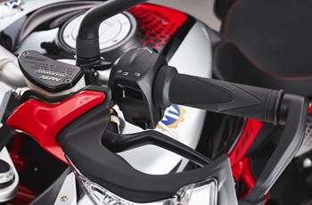 MV Agusta Turismo Veloce 800 RC SCS 2022 - Bild 12 MV Agusta Turismo Veloce 800 RC SCS 2022 - Bild 12