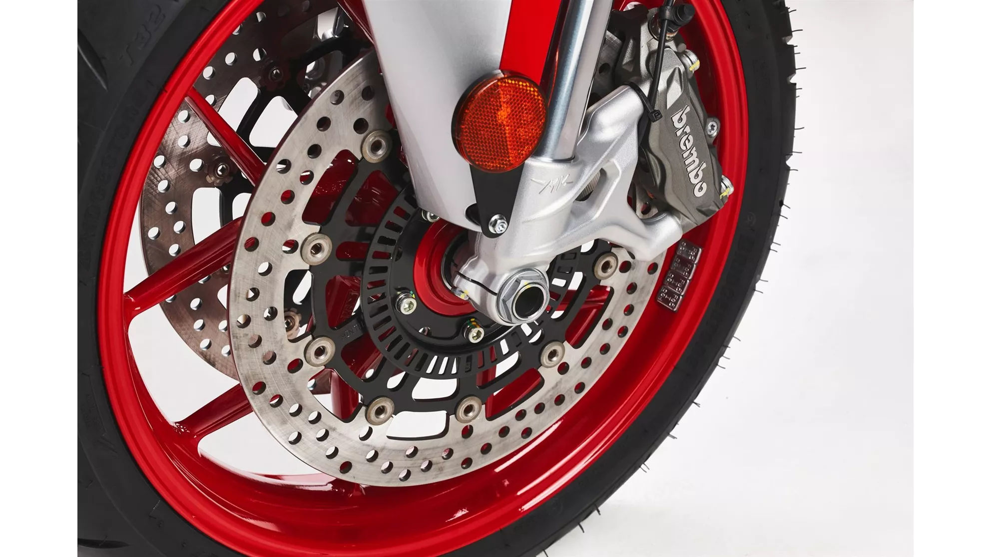 MV Agusta Turismo Veloce 800 RC SCS - Image 15 MV Agusta Turismo Veloce 800 RC SCS - Image 15