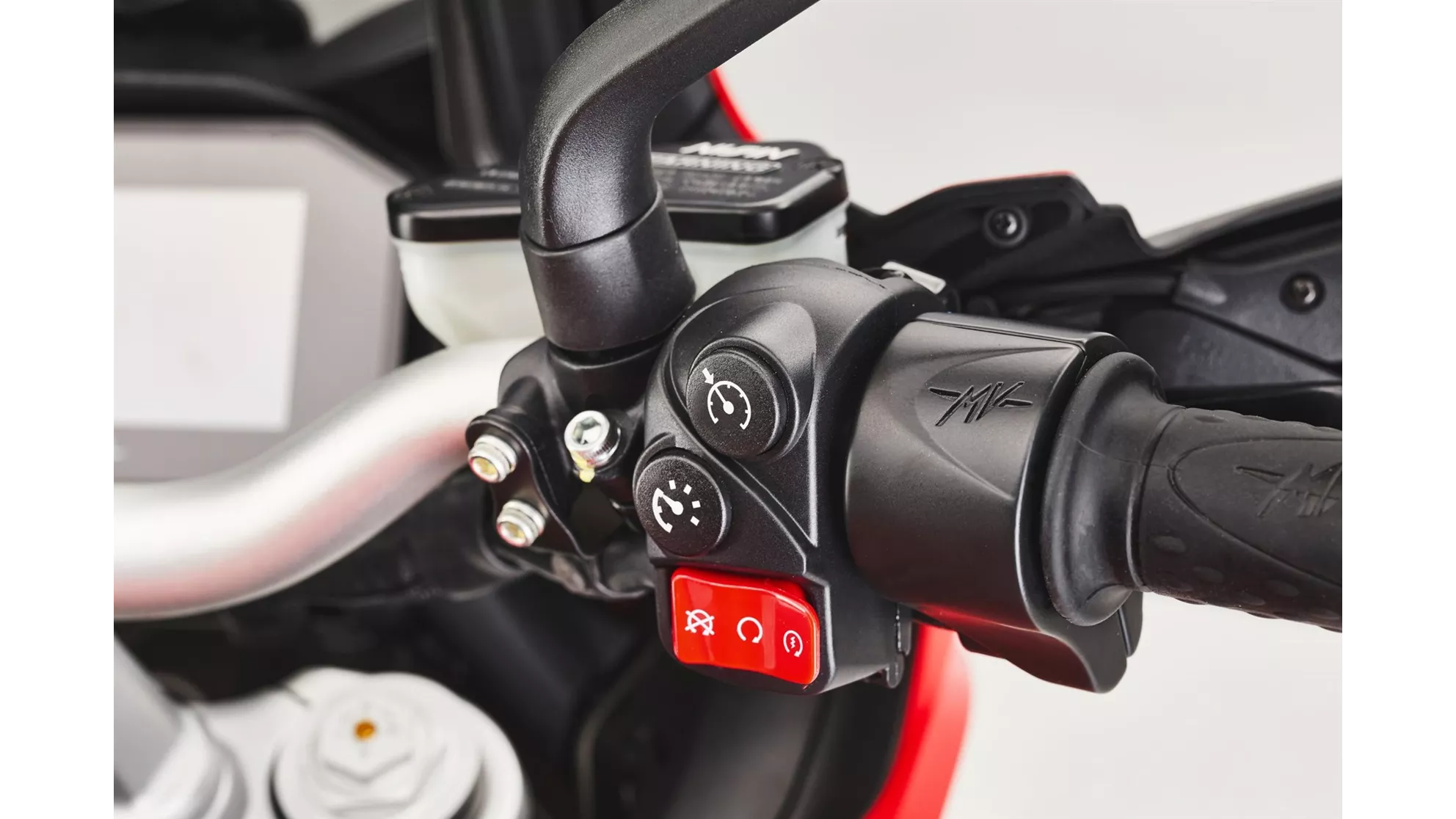 MV Agusta Turismo Veloce 800 Rosso - Image 8 MV Agusta Turismo Veloce 800 Rosso - Image 8