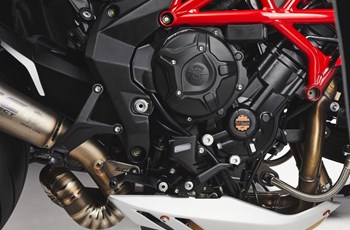 MV Agusta Dragster 800 RC SCS 2022 - Bild 9 MV Agusta Dragster 800 RC SCS 2022 - Bild 9