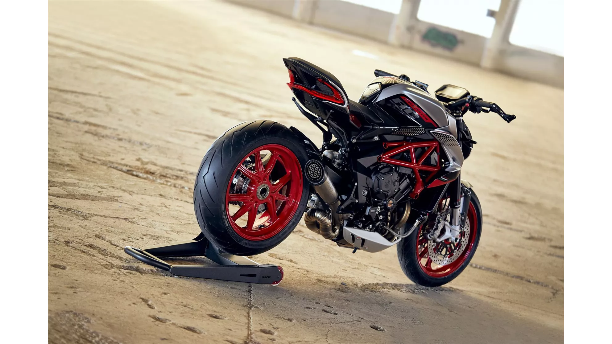 MV Agusta Dragster 800 RC SCS - Image 12 MV Agusta Dragster 800 RC SCS - Image 12