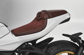 MV Agusta Superveloce 800 S 2022 - Bild 7