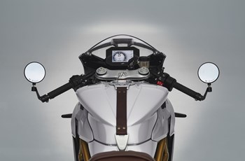 MV Agusta Superveloce 800 S 2022 - Bild 11