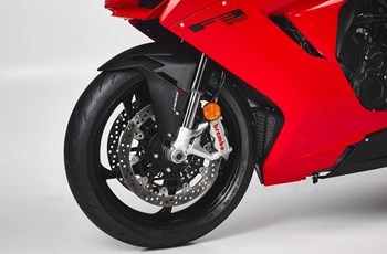 MV Agusta F3 800 Rosso 2022 - Bild 6 MV Agusta F3 800 Rosso 2022 - Bild 6