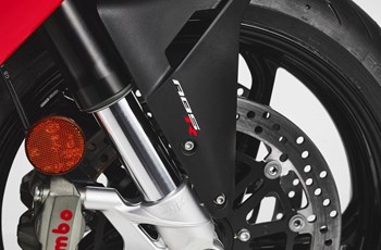 MV Agusta F3 800 Rosso 2022 - Bild 19 MV Agusta F3 800 Rosso 2022 - Bild 19