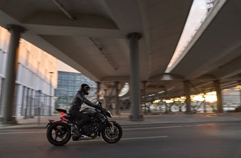 MV Agusta Brutale 1000 RS 2022 - Bild 5