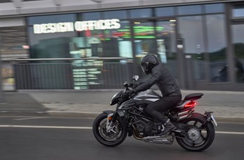 MV Agusta Brutale 1000 RS 2022 - Bild 3