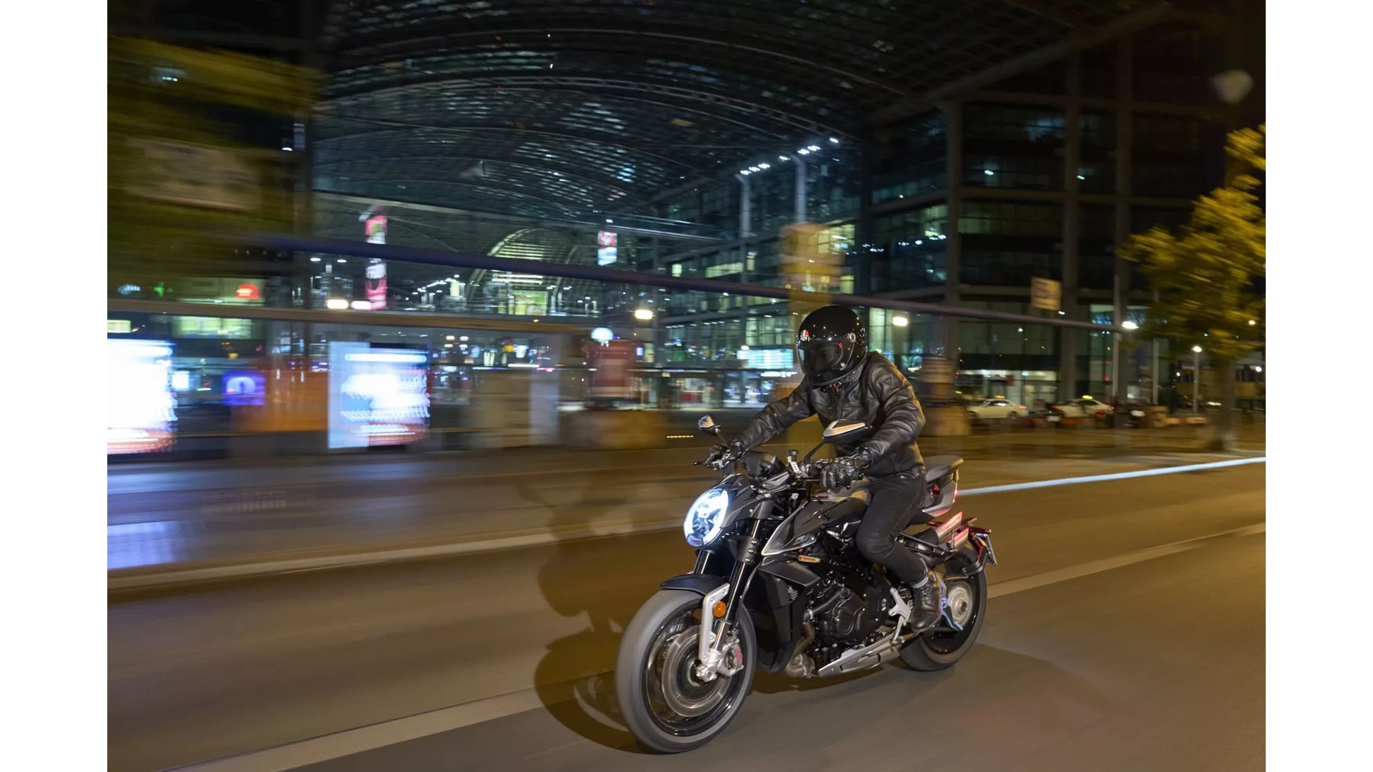 MV Agusta Brutale 1000 RS - Image 9 MV Agusta Brutale 1000 RS - Image 9