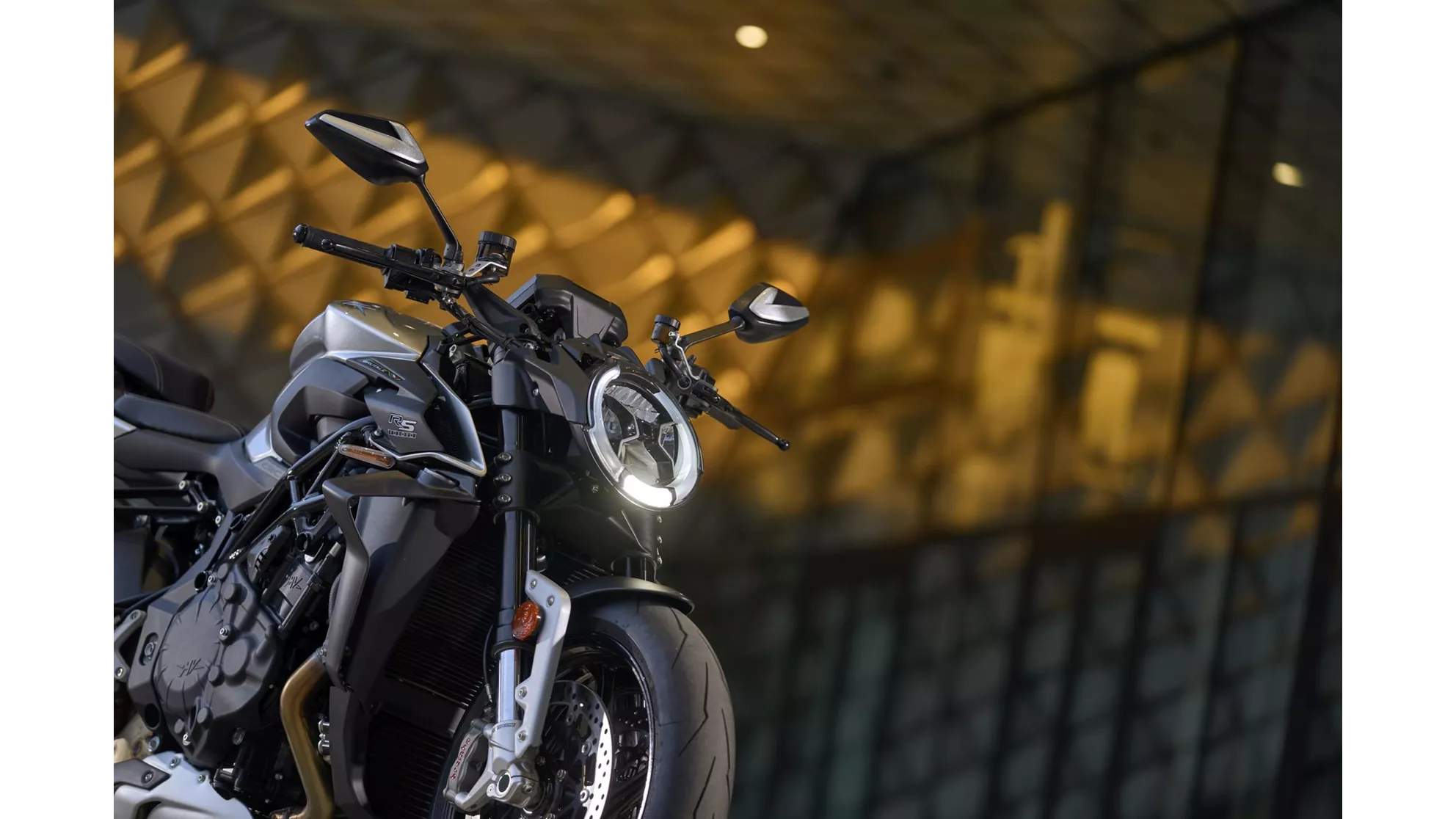 MV Agusta Brutale 1000 RS - Image 11 MV Agusta Brutale 1000 RS - Image 11