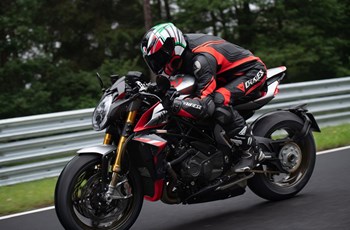 MV Agusta Brutale 1000 Nürburgring 2022 - Bild 9 MV Agusta Brutale 1000 Nürburgring 2022 - Bild 9