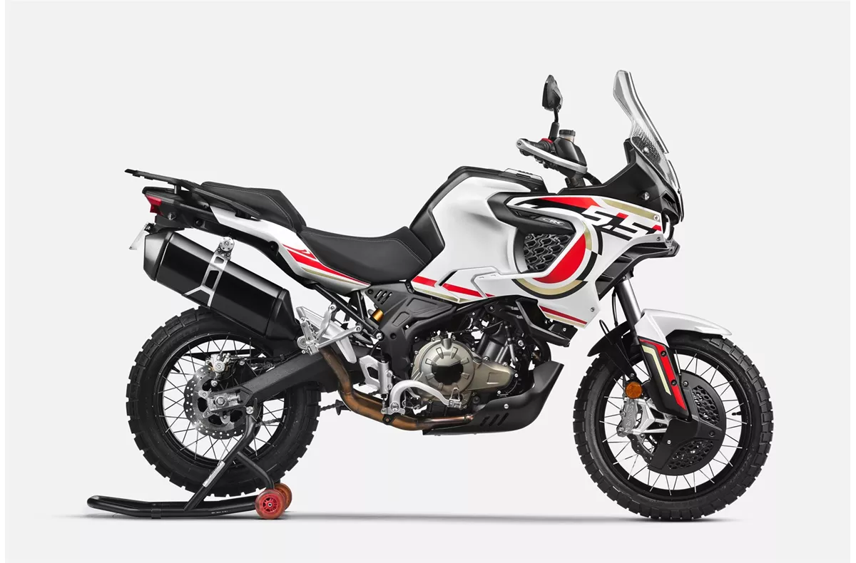 MV Agusta Lucky Explorer 5.5 MV Agusta Lucky Explorer 5.5