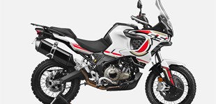 MV Agusta Lucky Explorer 9.5 2023 vs MV Agusta Lucky Explorer 5.5 2022