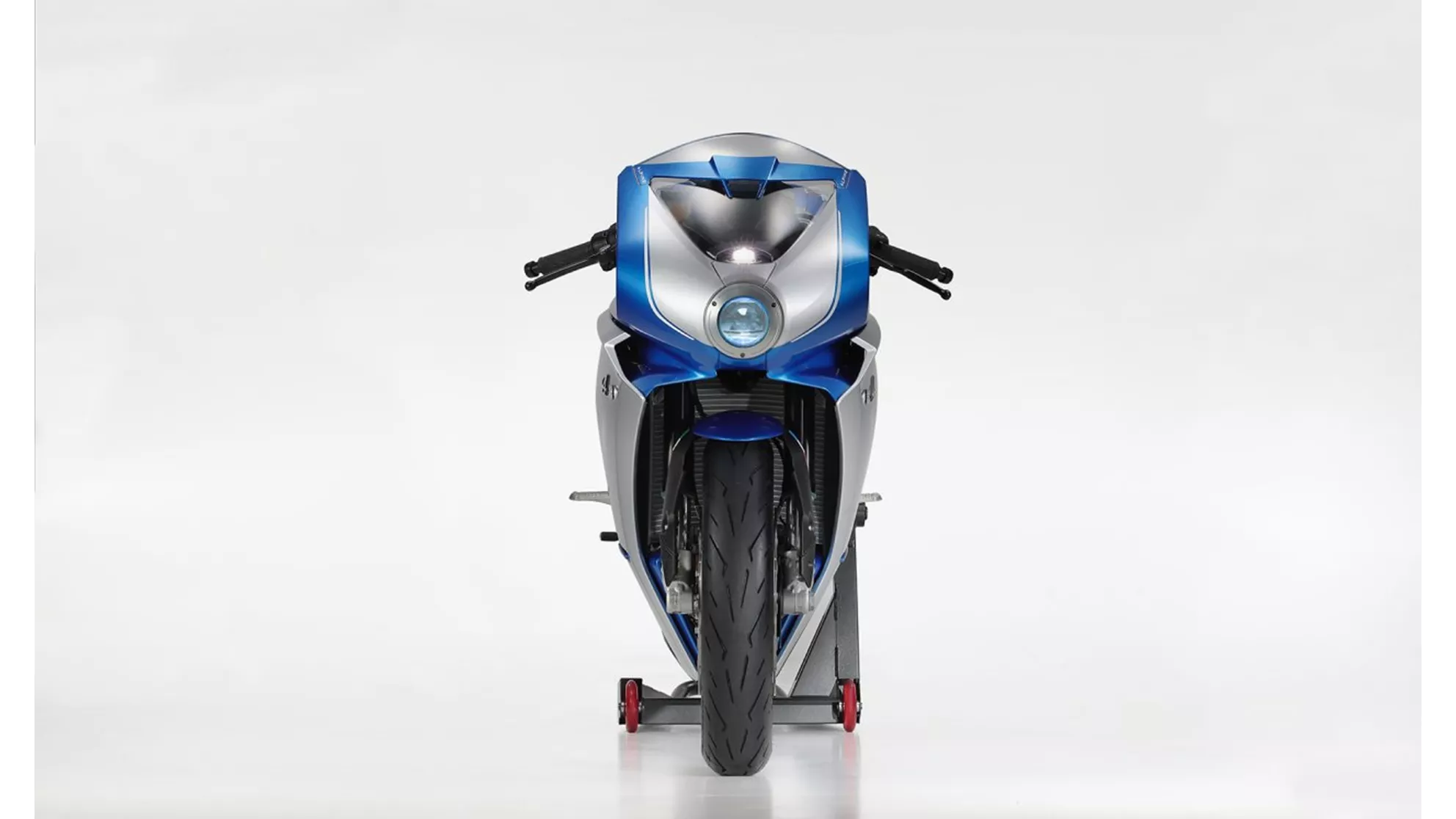 MV Agusta Superveloce Alpine - Image 2 MV Agusta Superveloce Alpine - Image 2