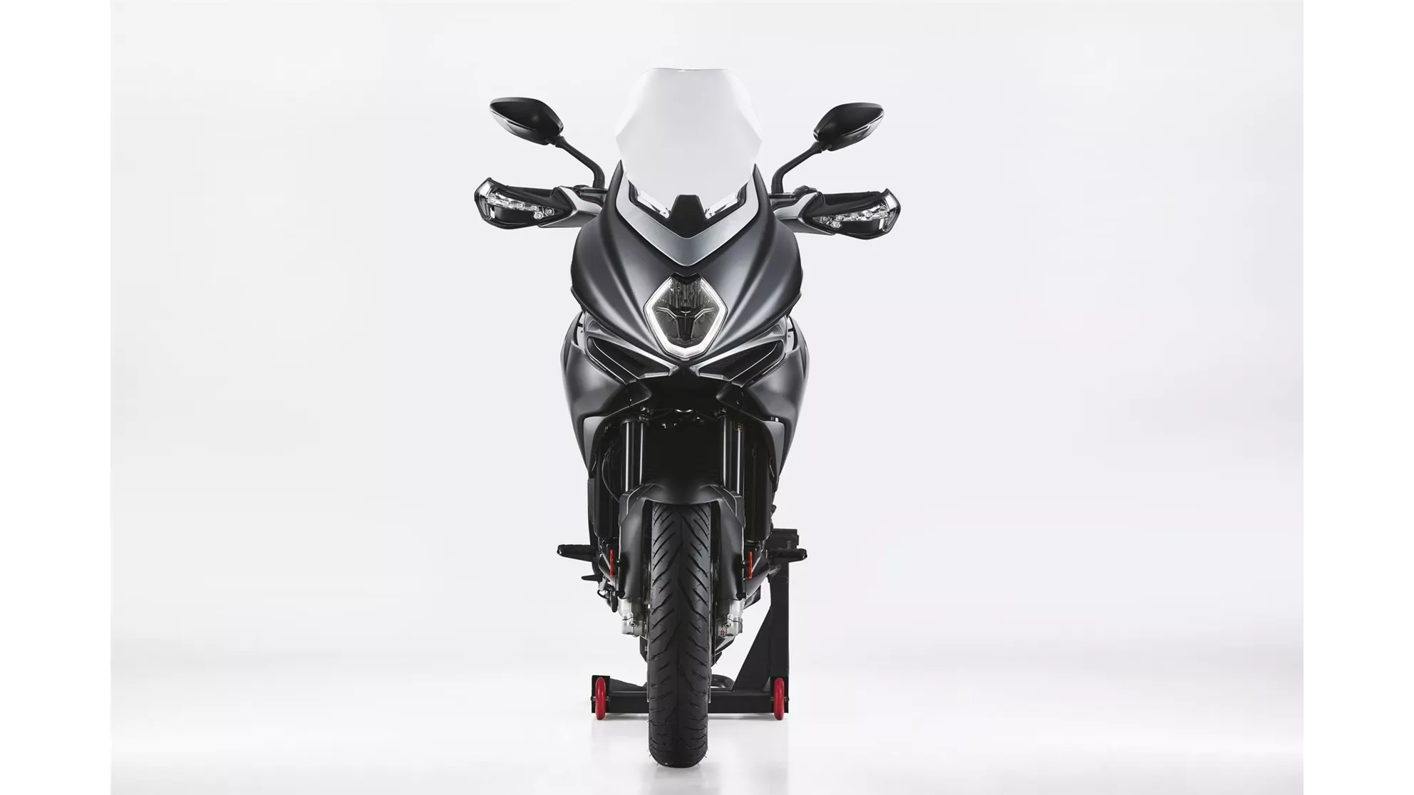 MV Agusta Turismo Veloce 800 Lusso - Image 7 MV Agusta Turismo Veloce 800 Lusso - Image 7