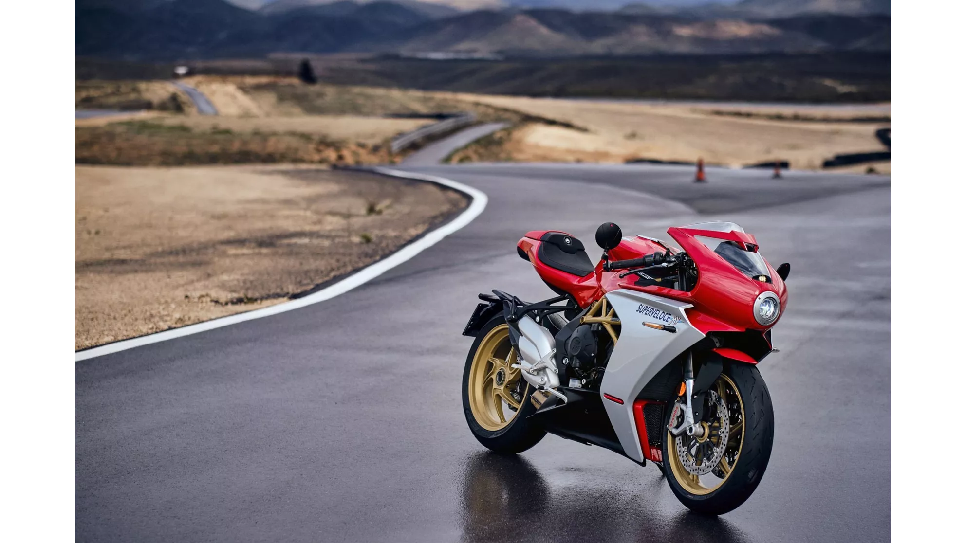 MV Agusta Superveloce 800 - Image 15 MV Agusta Superveloce 800 - Image 15