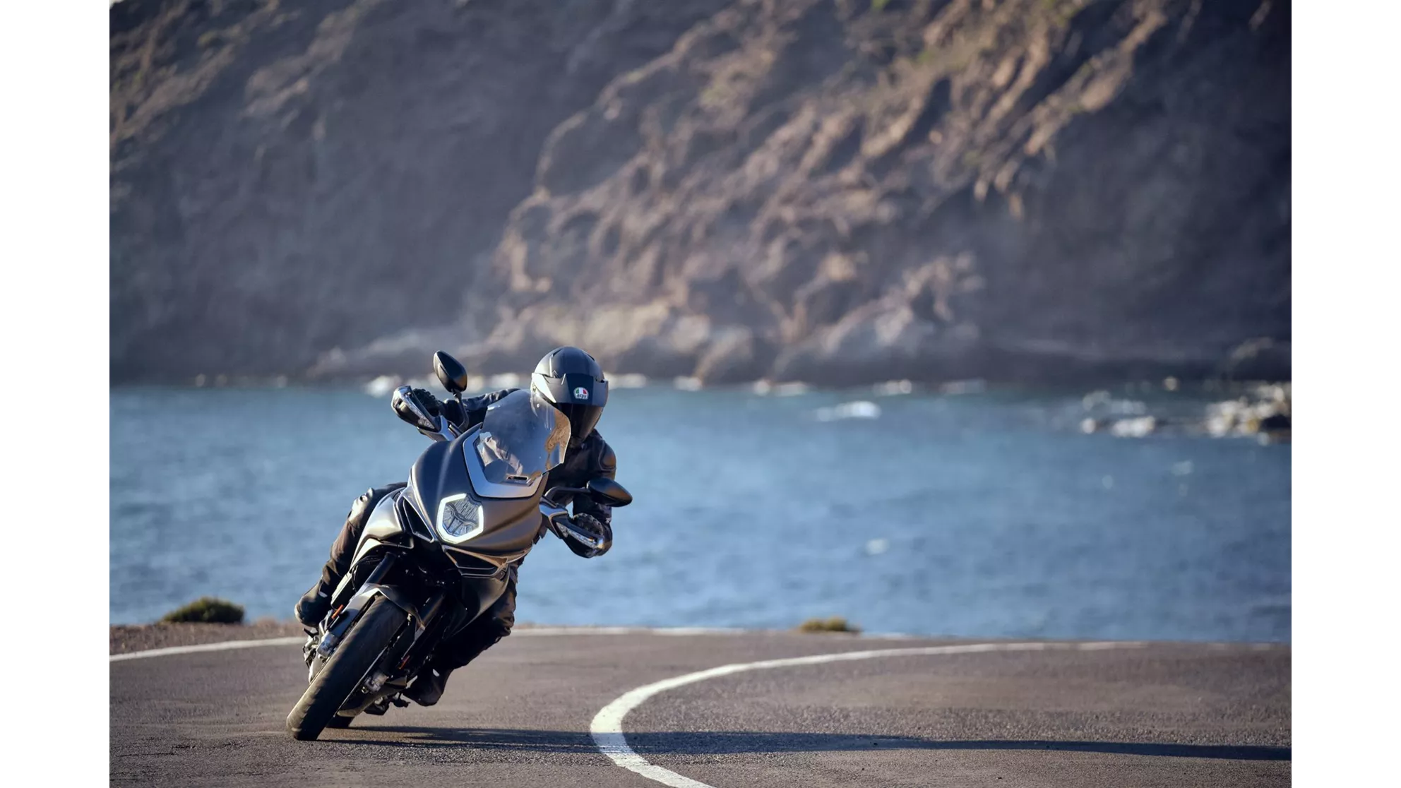 MV Agusta Turismo Veloce 800 Lusso SCS - Image 6 MV Agusta Turismo Veloce 800 Lusso SCS - Image 6