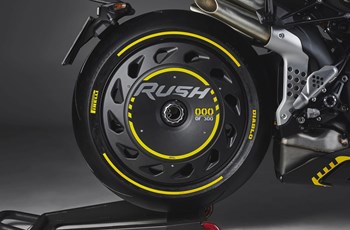 MV Agusta Rush 1000 2022 - Bild 7