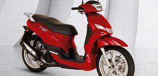 Piaggio Liberty 125 IGET 4t 3V 2020 vs Peugeot Tweet 125 Active 2022