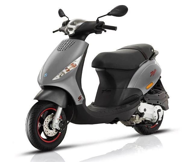 Piaggio ZIP S 50 Bild 4: Piaggio ZIP S 50