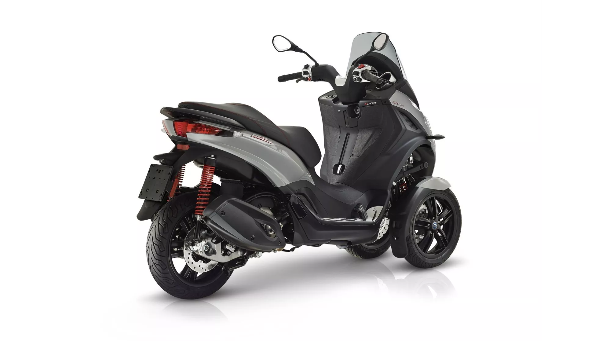 Piaggio MP3 300 Sport - Image 6 Piaggio MP3 300 Sport - Image 6