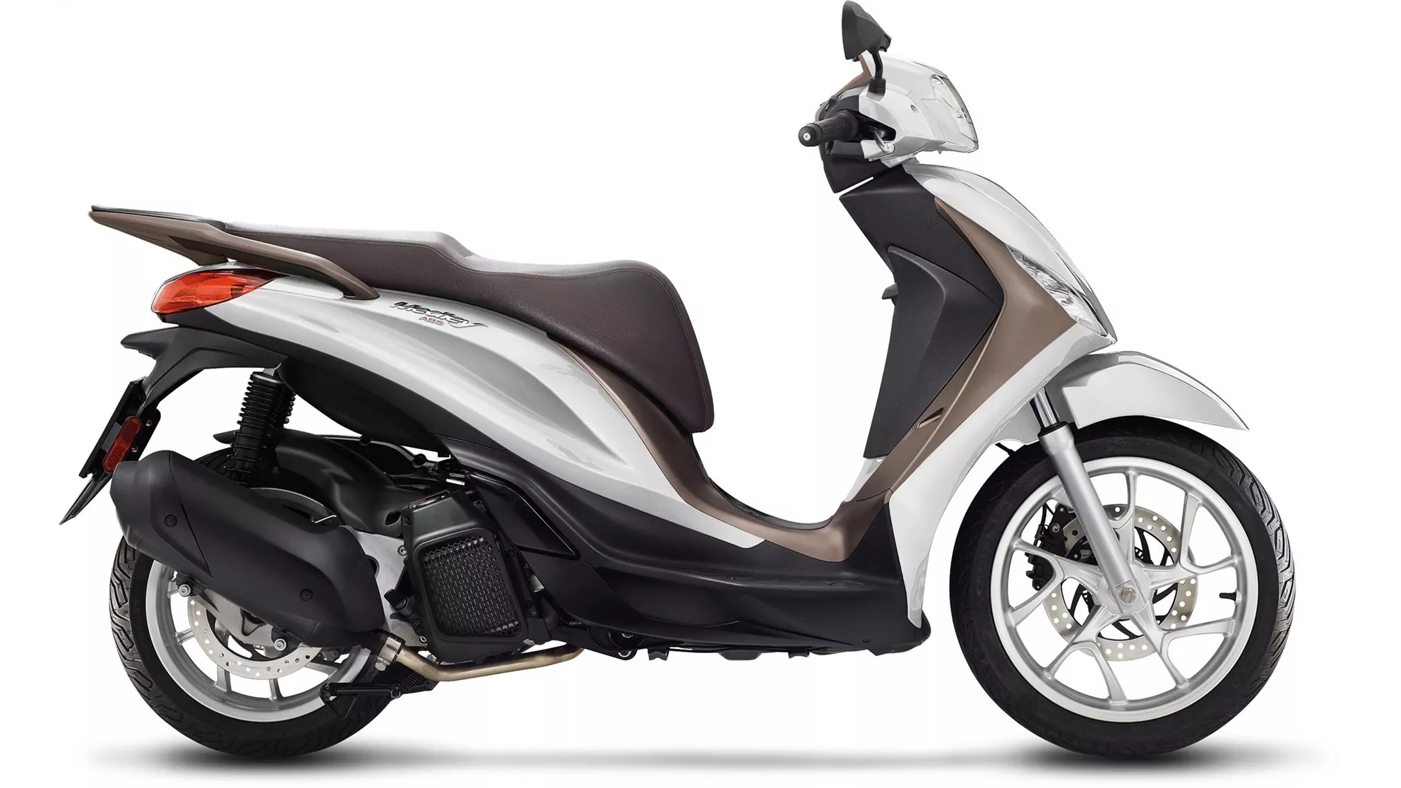 Piaggio Medley 150 - Image 1 Piaggio Medley 150 - Image 1