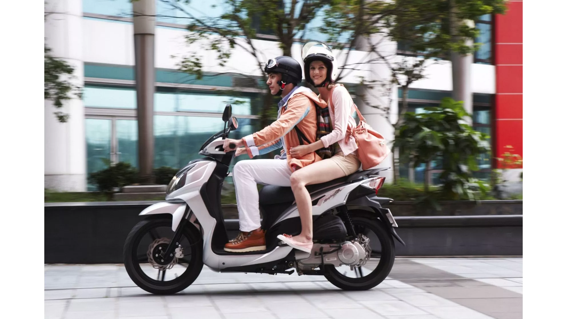 Sym Symphony SR 125 - Image 1 Sym Symphony SR 125 - Image 1