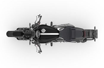 Triumph Rocket 3 R Black 2022 - Immagine 6