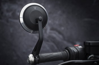 Triumph Rocket 3 R Black 2022 - Immagine 18