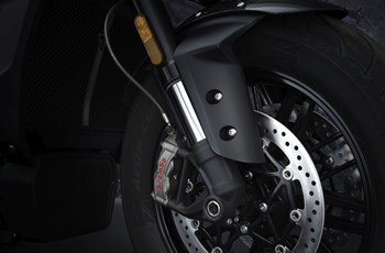 Triumph Rocket 3 R Black 2022 - Immagine 25