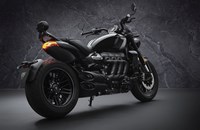 Triumph Rocket 3 GT Triple Black 2022 - Bild 4