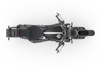 Triumph Rocket 3 GT Triple Black 2022 - Bild 8