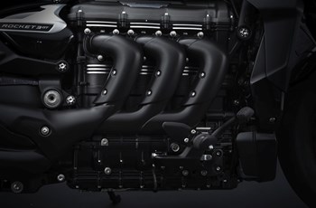 Triumph Rocket 3 GT Triple Black 2022 - Bild 10