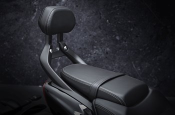 Triumph Rocket 3 GT Triple Black 2022 - Bild 12