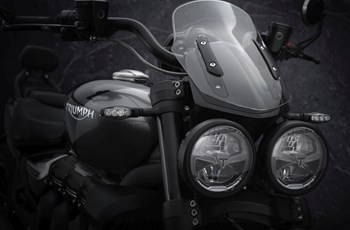 Triumph Rocket 3 GT Triple Black 2022 - Bild 23