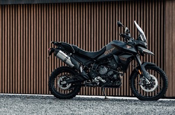 Triumph Tiger 900 Bond Edition 2022 - Bild 2