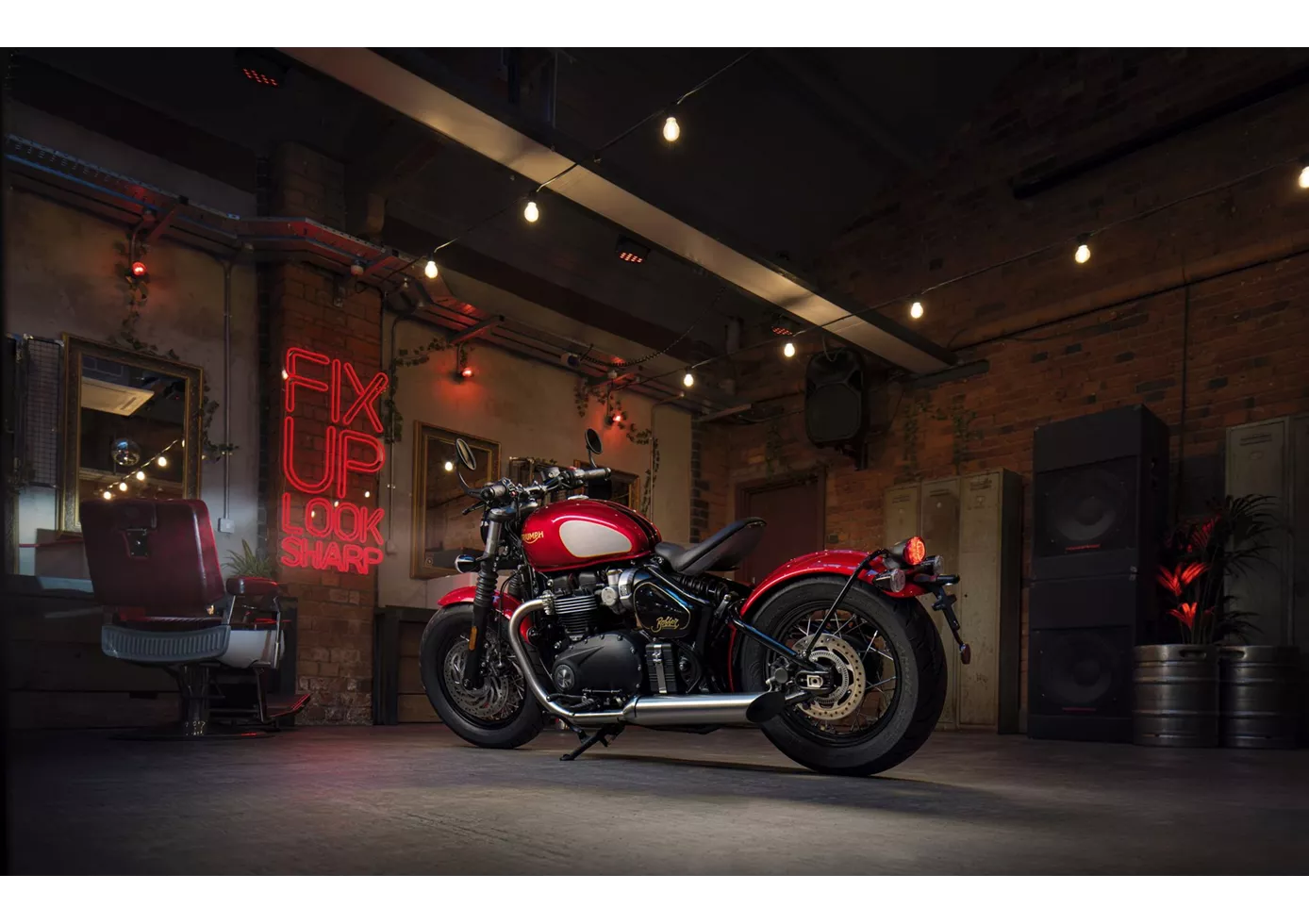 Triumph Bonneville Bobber Gold Line 2022 Triumph Bonneville Bobber Gold Line 2022