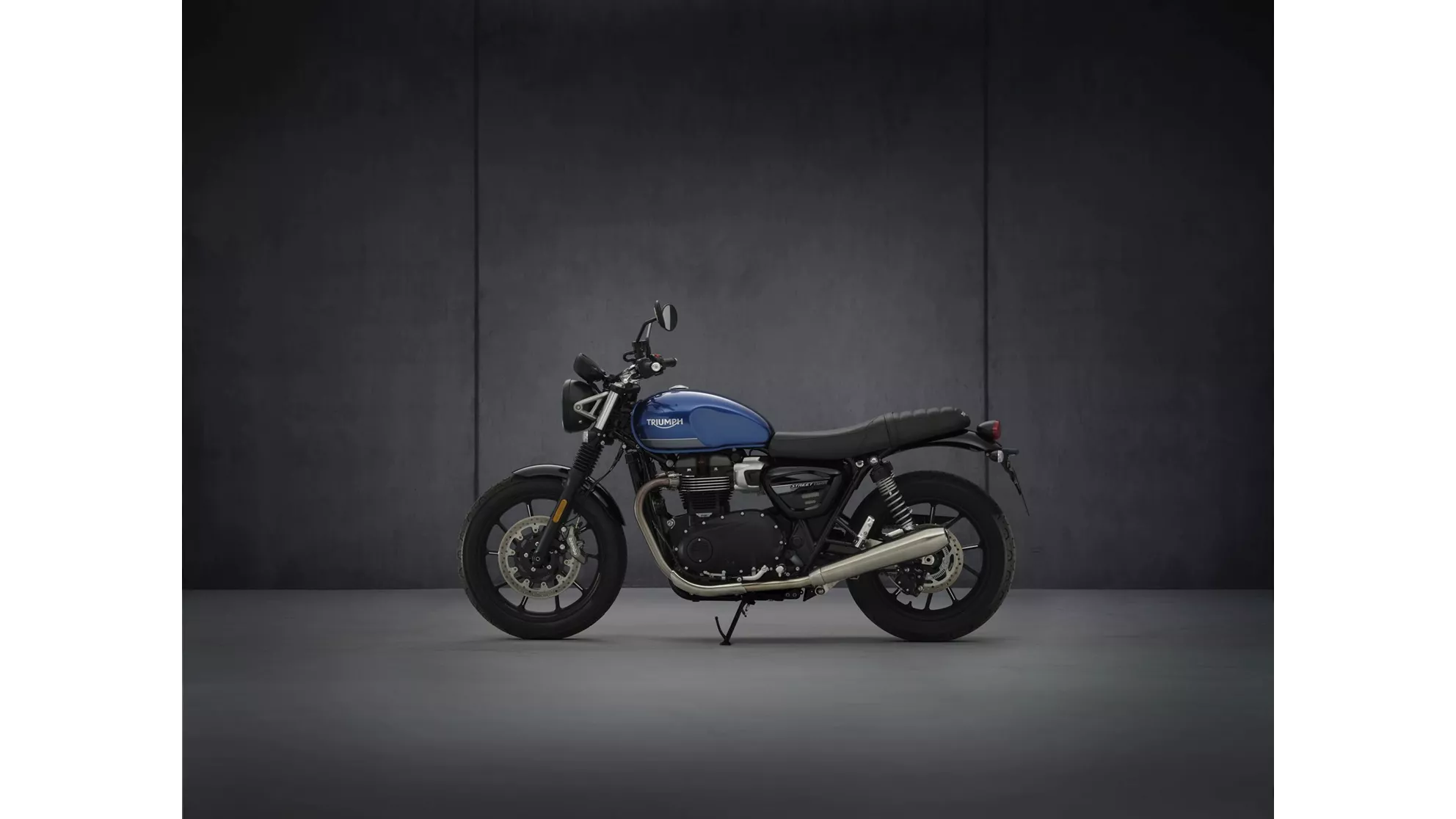 Triumph Street Twin - Image 12 Triumph Street Twin - Image 12