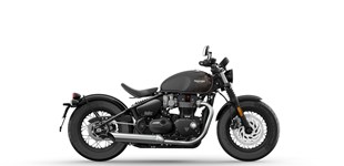 Triumph Bonneville Bobber 2022 vs Harley-Davidson Dyna Fat Bob FXDF 2013 Triumph Bonneville Bobber 2022 vs Harley-Davidson Dyna Fat Bob FXDF 2013